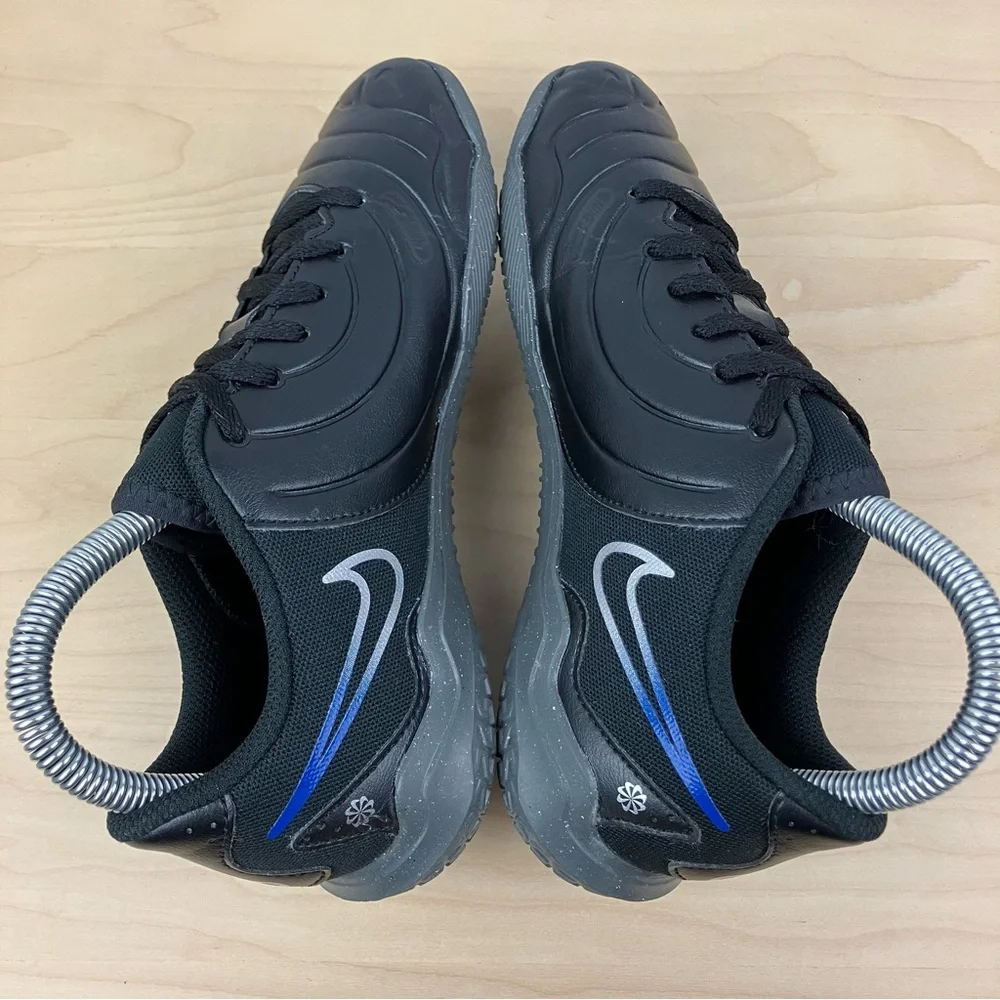 Nike Kids Size 5Y Jr. Tiempo Legend 10 Club Indoor Soccer Shoes Black